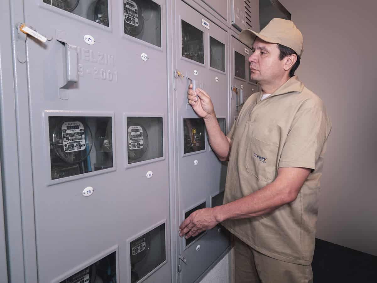 Terceirização de manutenção predial